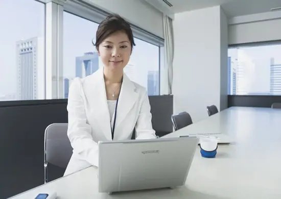 廣州合同翻譯公司引領行業標桿，普氏達翻譯服務助力高效決策